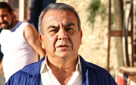 Sezai Aydın’ın hayatı: sahneden ekrana uzanan unutulmaz ses mirası