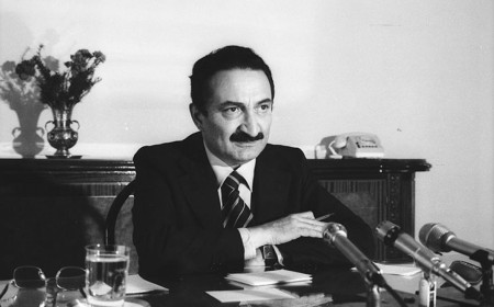 Bülent Ecevit kimdir? Karaoğlan'dan başbakanlığa uzanan siyasi hayat
