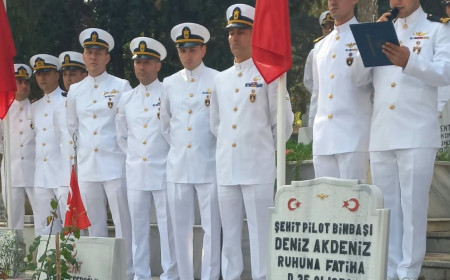 Şehit Binbaşı Deniz Akdeniz ve silah arkadaşları Gölcük’te anıldı